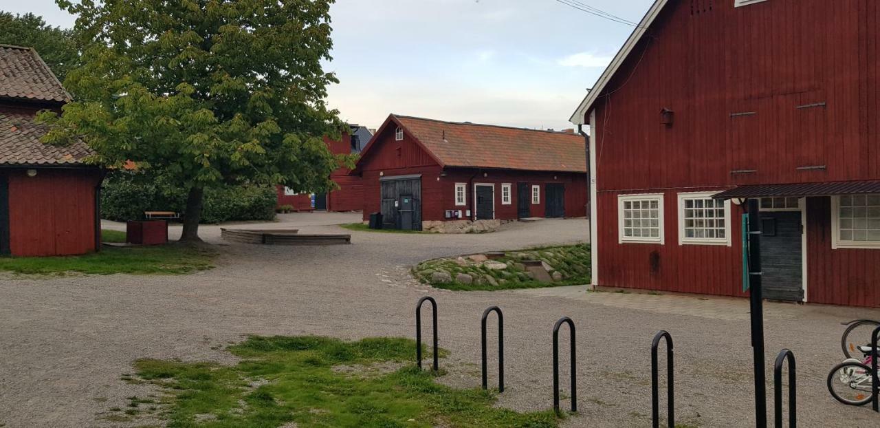 Entire Modern Home In Stockholm Kista - Suitable For Four Persons Exterior foto